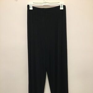 Black Loose fitting travel pants